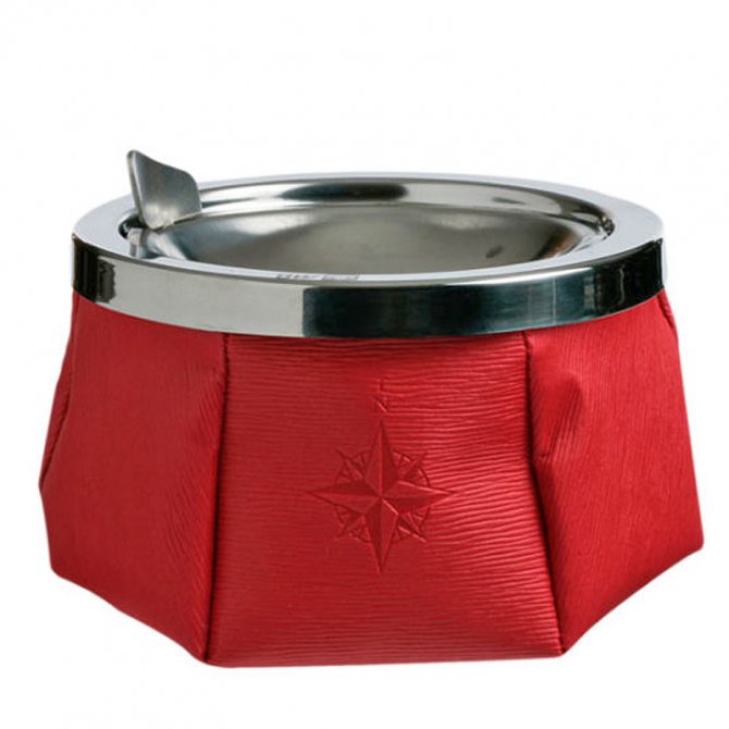 Windproof leather ashtray Red