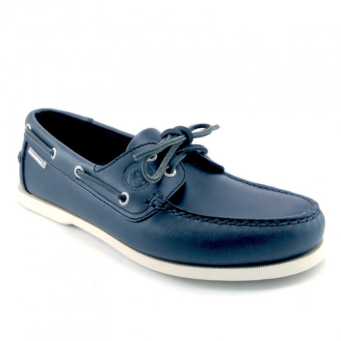 Cowes II deck shoes