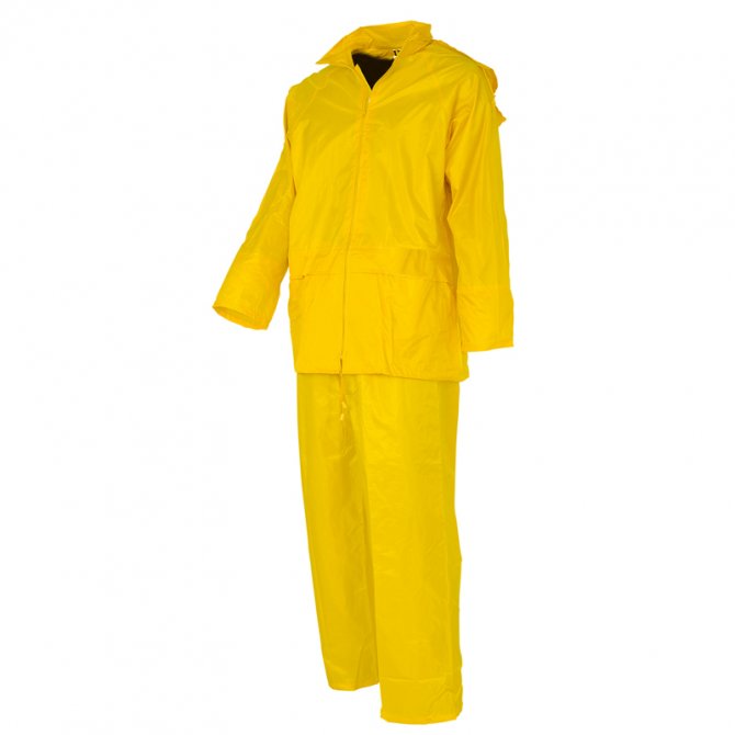 Αδιάβροχο κουστούμι σε φακελάκι κίτρινο