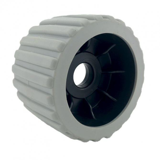 Grey ribbed wobble roller for boat trailers